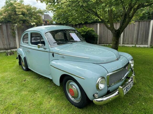 Image 14/16 of Volvo PV 544 (1960)