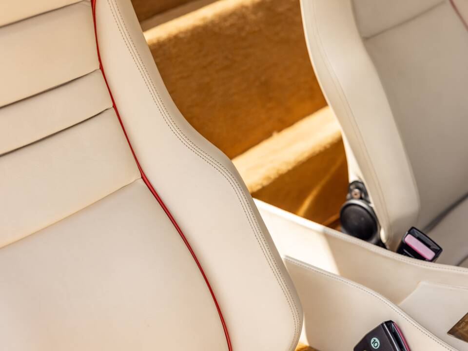 Bild 73/75 von Aston Martin V8 Zagato Vantage (1990)