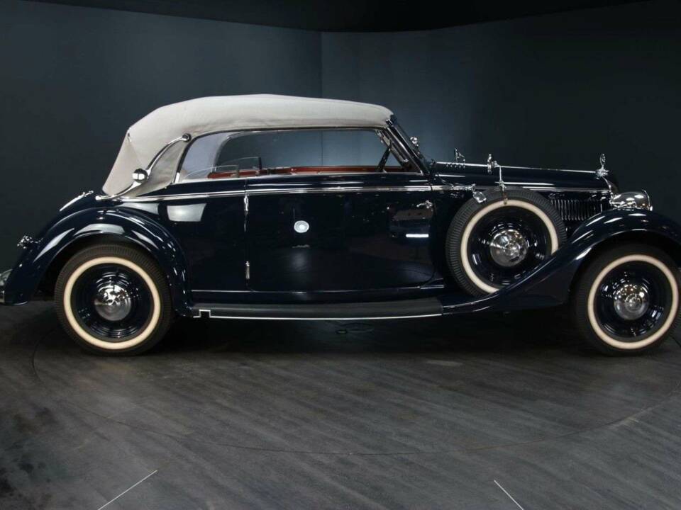 Image 43/50 of Mercedes-Benz 320 Cabriolet B (1939)