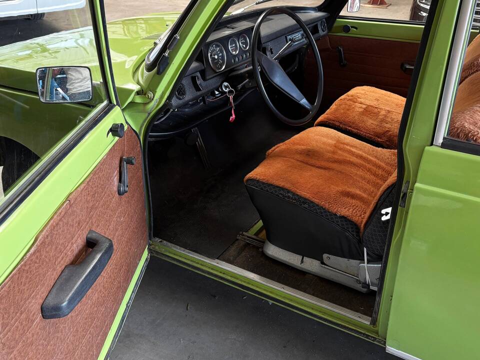 Image 9/26 of Wartburg 353 (1974)