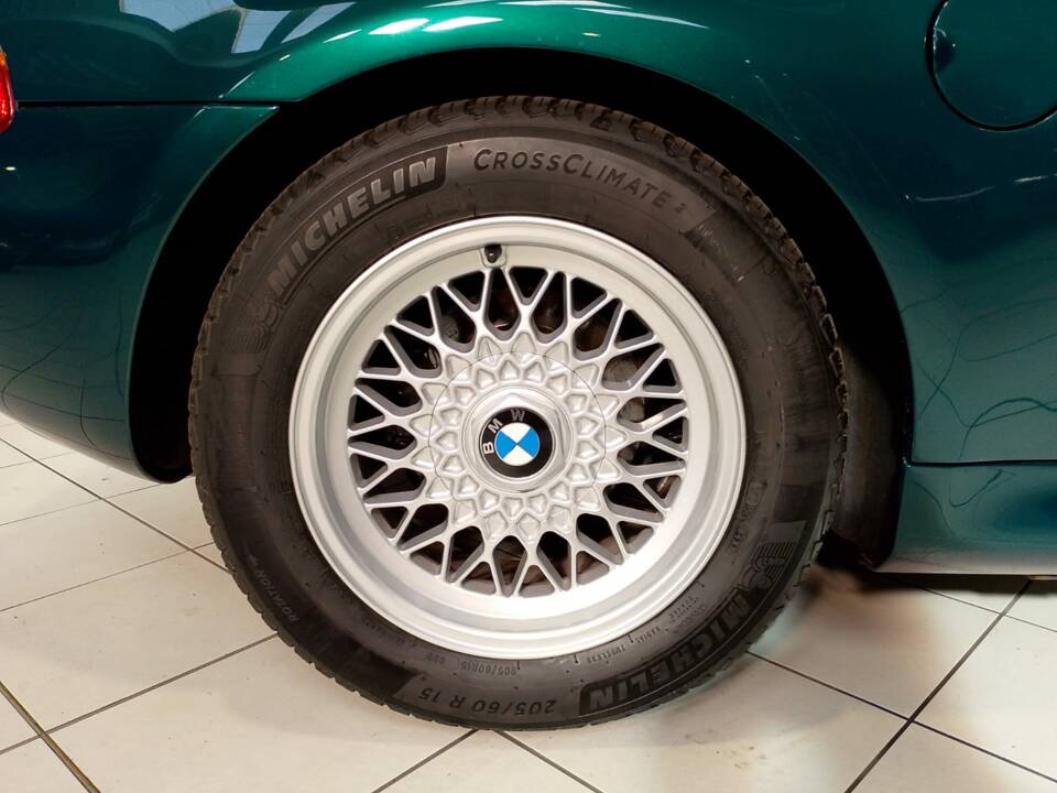 Image 36/43 of BMW Z3 1.9 (1997)