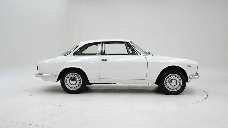 Imagen 6/15 de Alfa Romeo Giulia 1600 Sprint GT Veloce (1966)