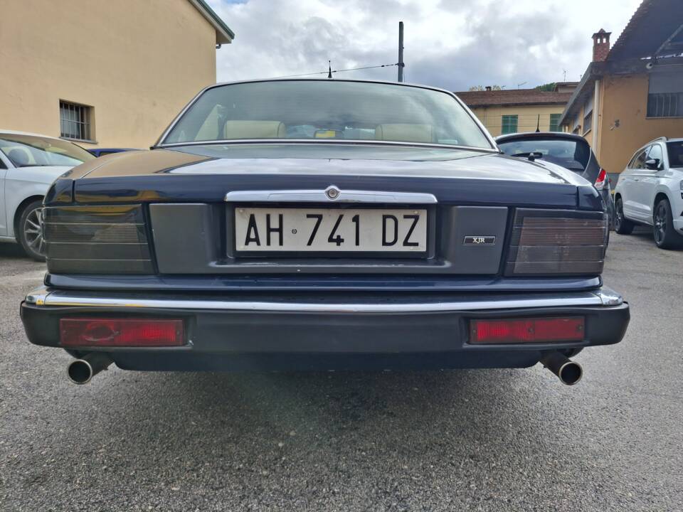 Bild 4/14 von Jaguar XJ 40 (XJ-R) (1992)