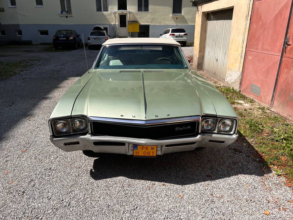 Bild 2/14 von Buick Skylark Convertible (1968)