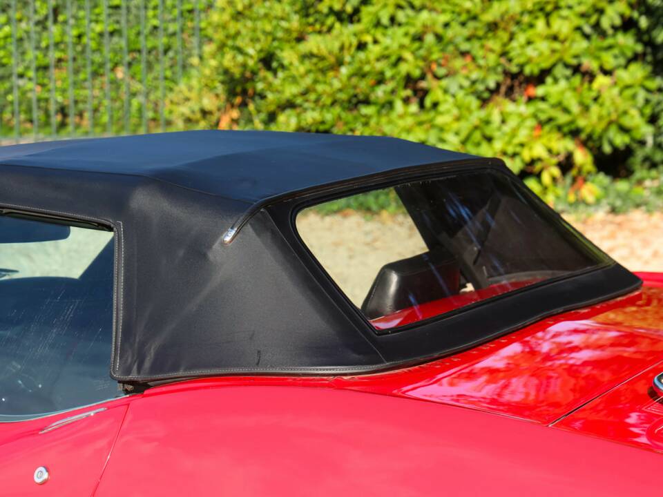 Image 15/50 of Chevrolet Corvette Stingray (1969)