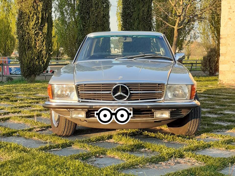 Image 1/19 of Mercedes-Benz 350 SLC (1972)