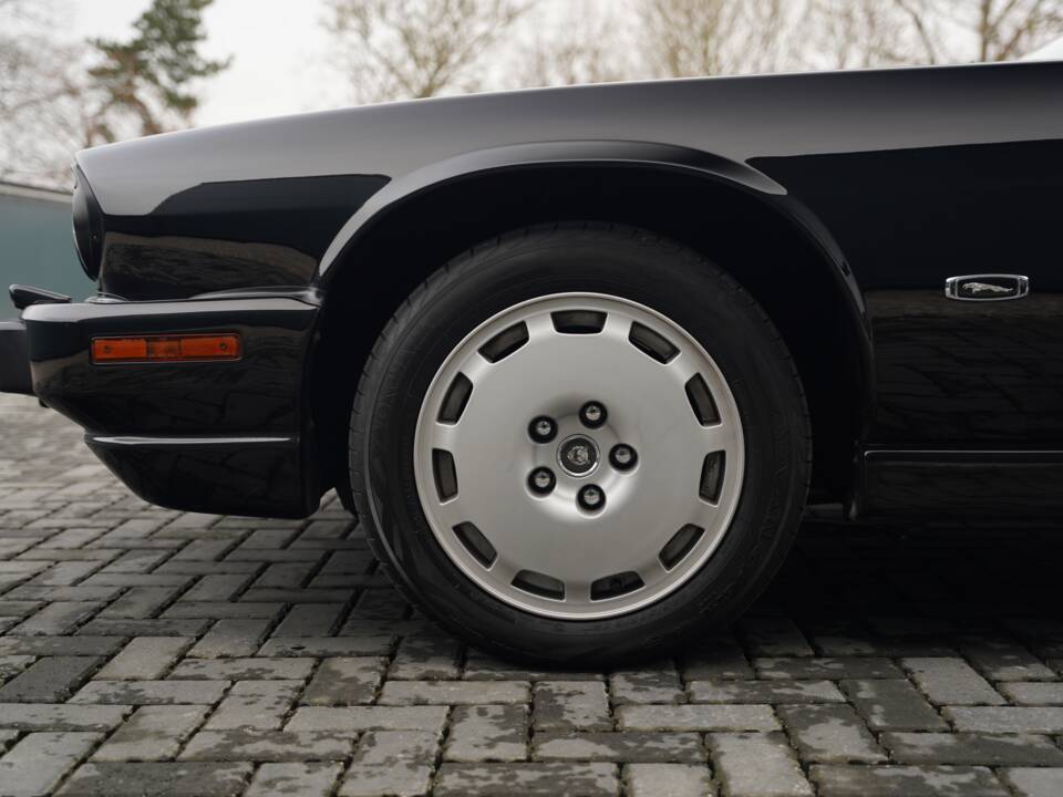 Imagen 26/50 de Jaguar XJS 6.0 V12 (1993)
