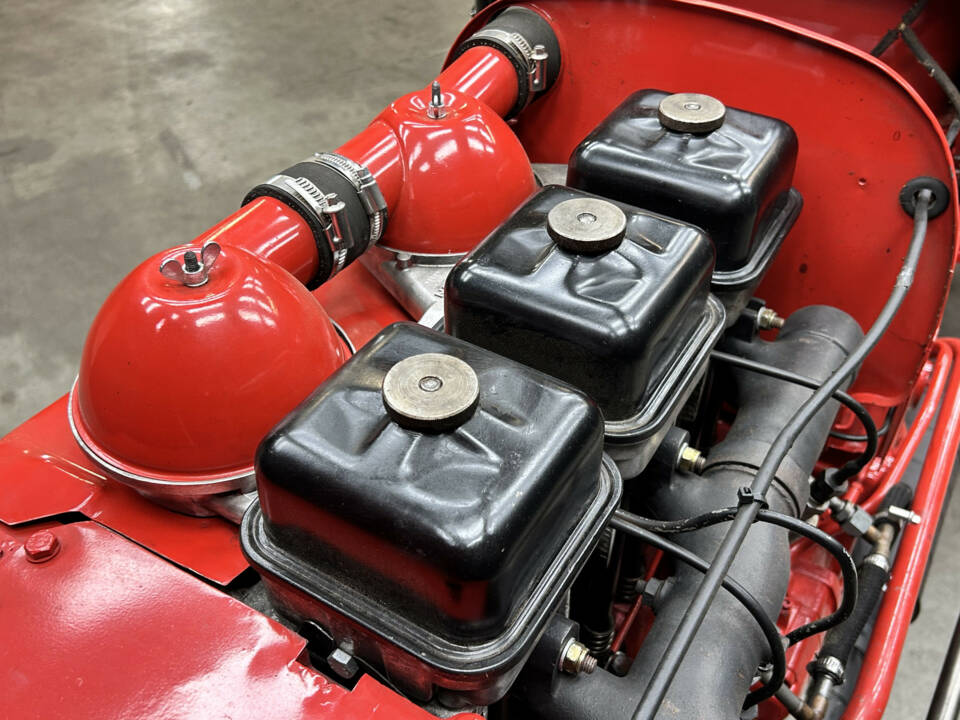 Imagen 43/50 de Porsche-Diesel Super Export 329 (1962)