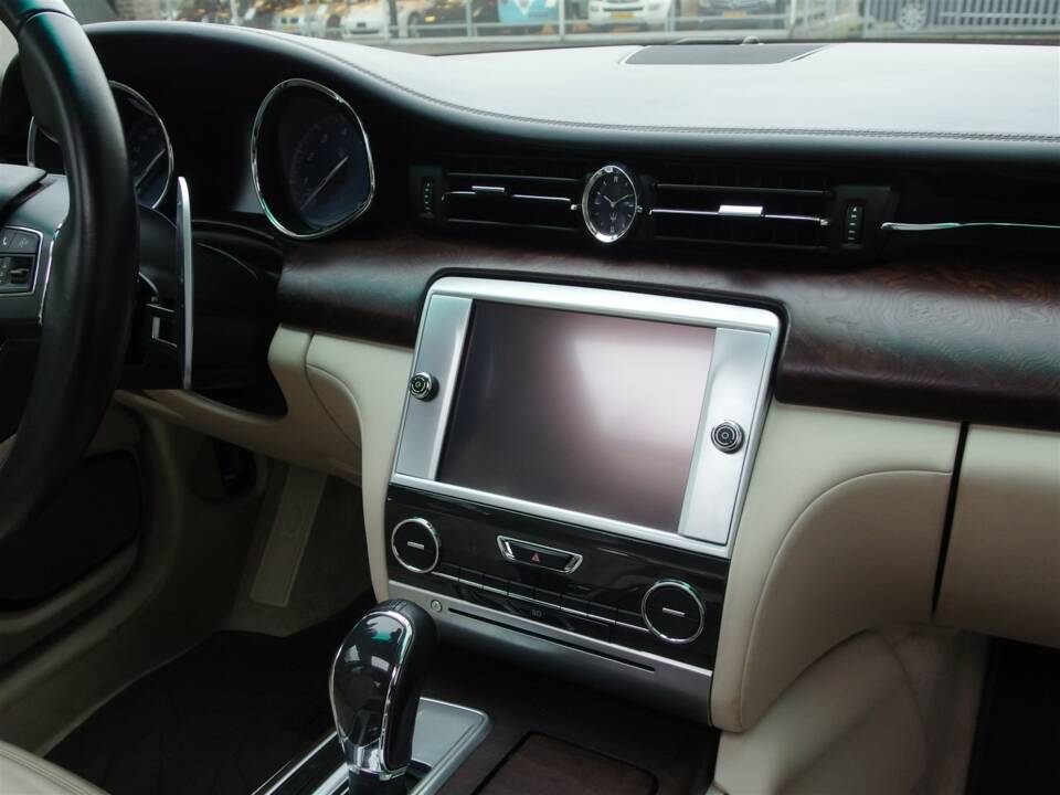 Image 48/90 of Maserati Quattroporte GTS (2013)