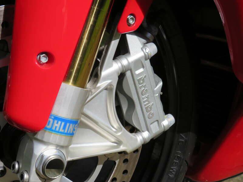 Bild 37/48 von Ducati 749 R (2005)