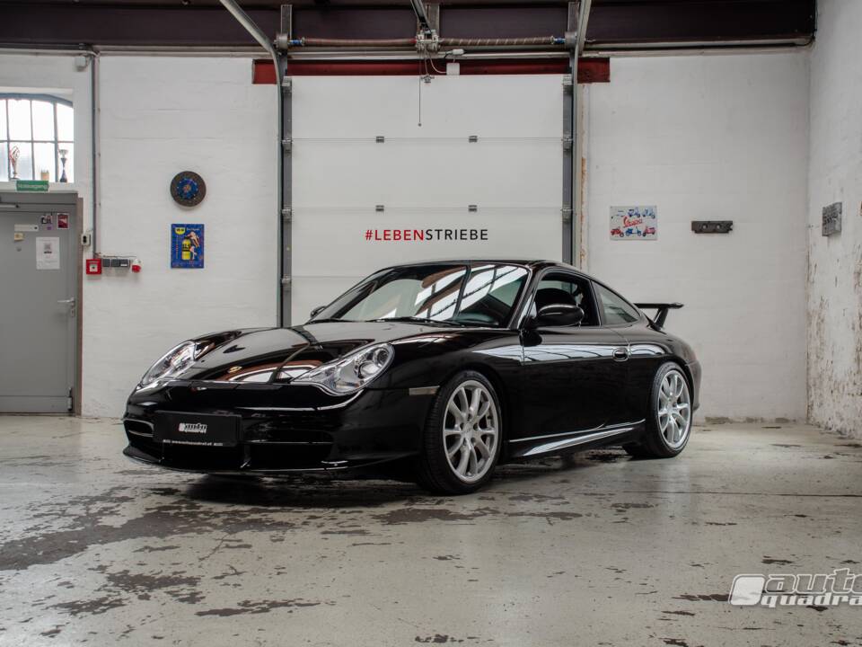 Image 2/13 de Porsche 911 GT3 (2004)