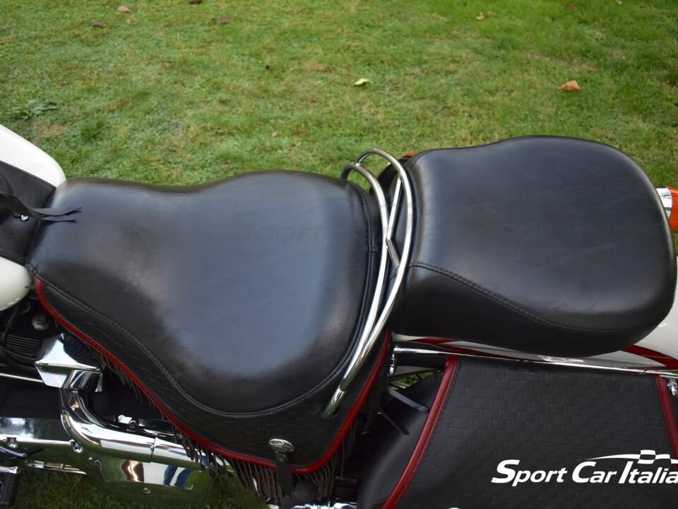 Immagine 17/50 di Harley-Davidson FLSTS 1340 Heritage Springer (1998)