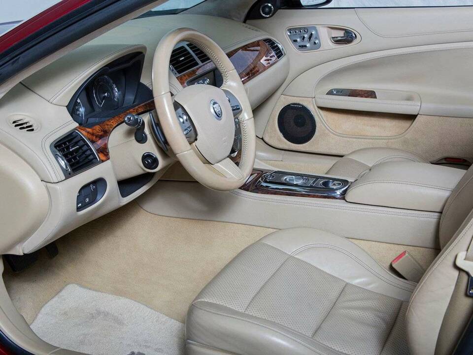 Immagine 19/20 di Jaguar XK (2010)