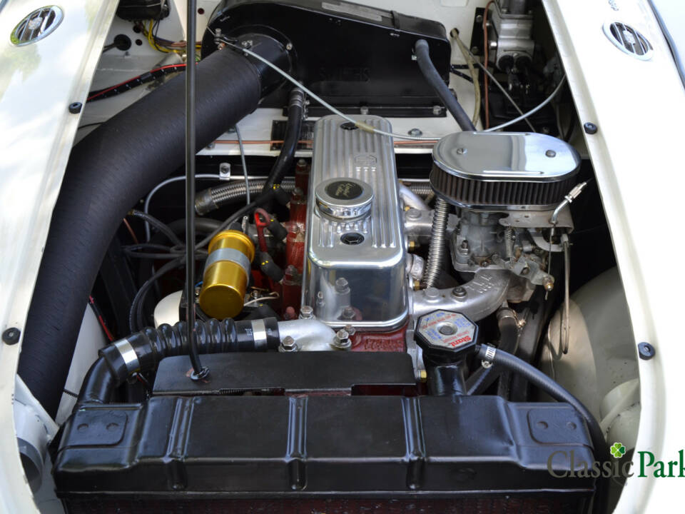 Image 15/50 de MG MGA 1600 (1960)