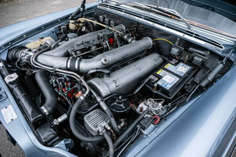 Image 17/32 of Mercedes-Benz 300 SEL 6.3 (1971)