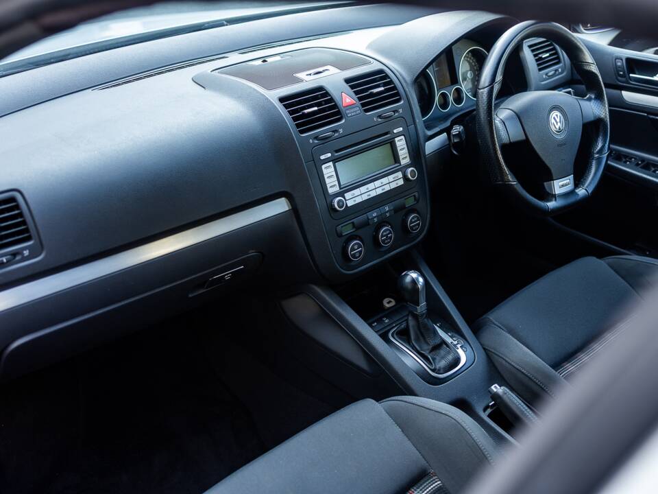Bild 47/50 von Volkswagen Golf V GTI (2006)
