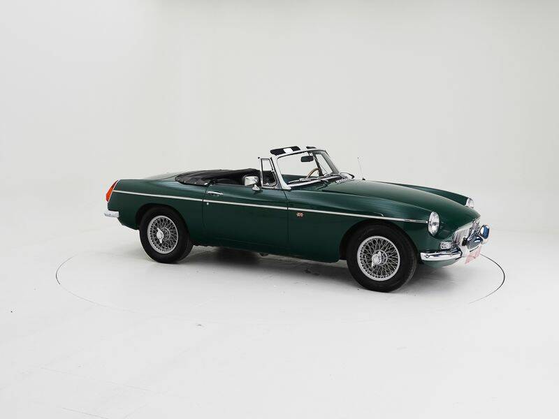 Immagine 3/15 di MG MGB (1977)
