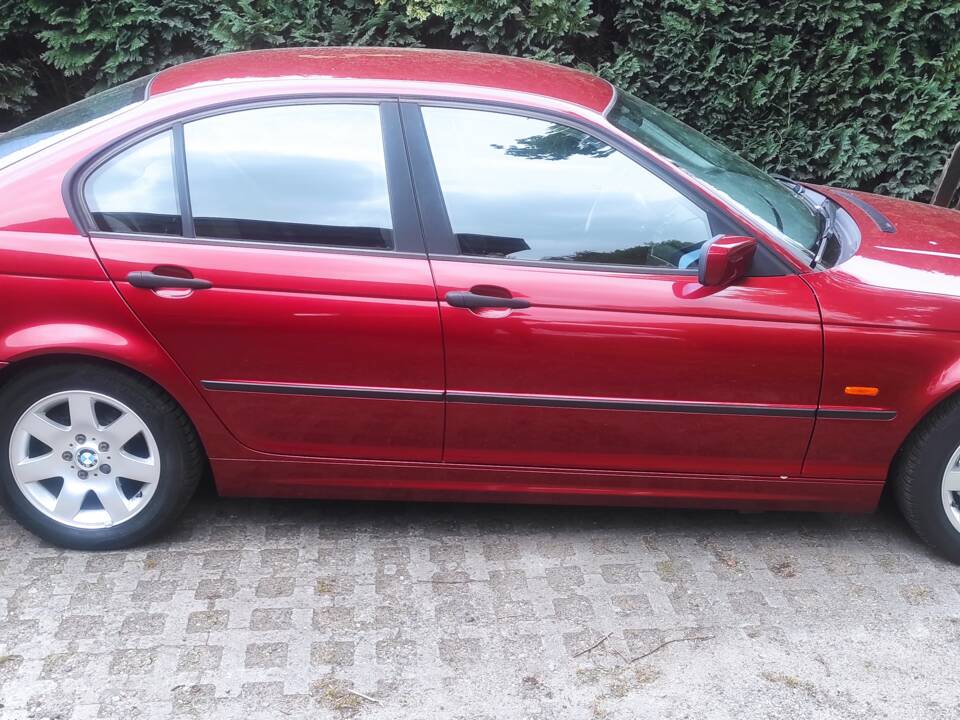Image 3/6 of BMW 316i (2000)
