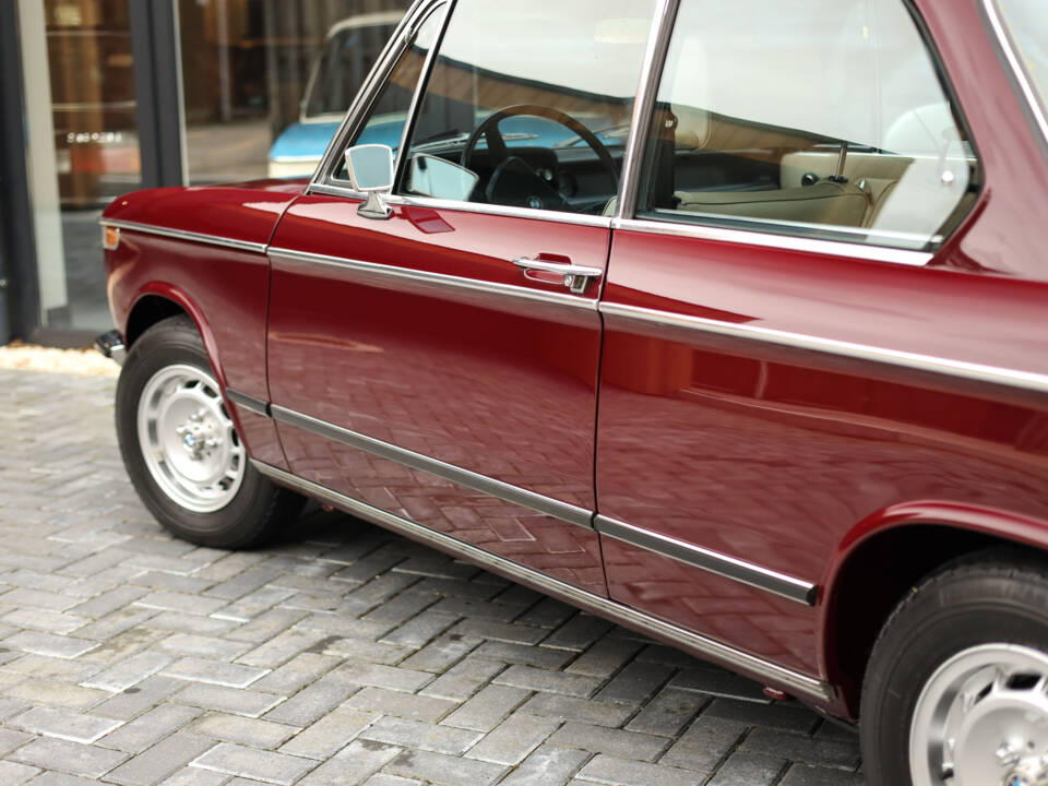 Image 29/75 of BMW 2002 tii (1974)