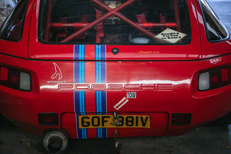 Image 29/31 of Porsche 928 S (1979)