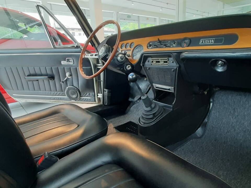 Bild 16/17 von Lancia Fulvia Coupe (1971)