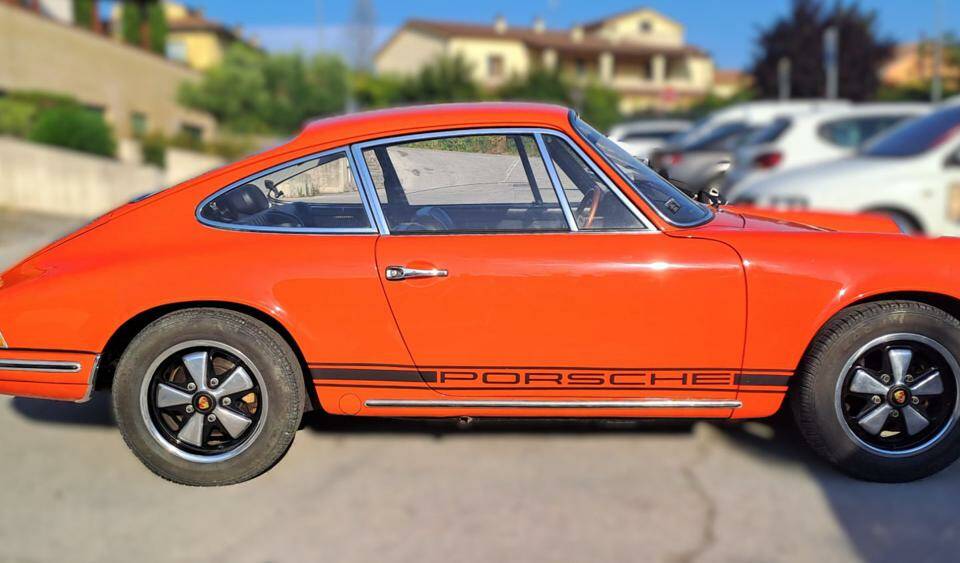 Image 7/28 of Porsche 912 (1969)