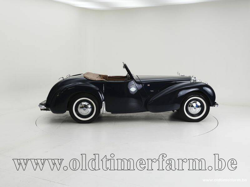 Image 9/15 of Triumph 1800 Roadster (1946)