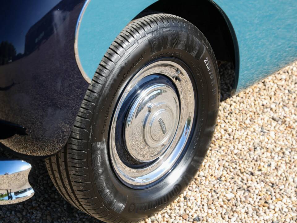 Image 21/50 de Jaguar Mk IX (1961)