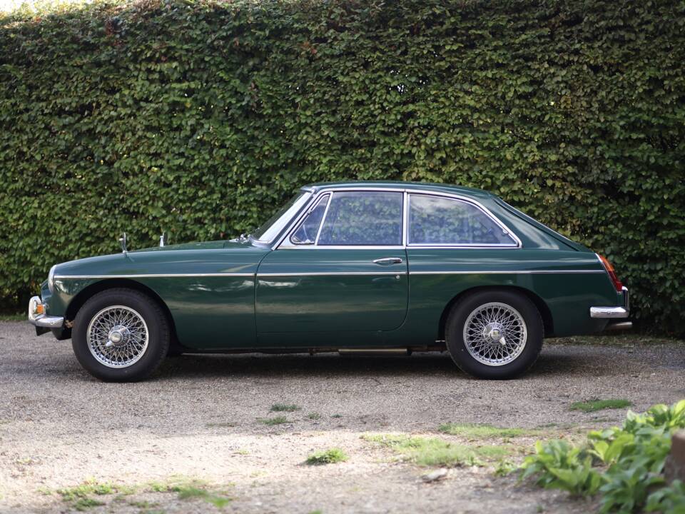 Bild 35/50 von MG MGB GT (1967)