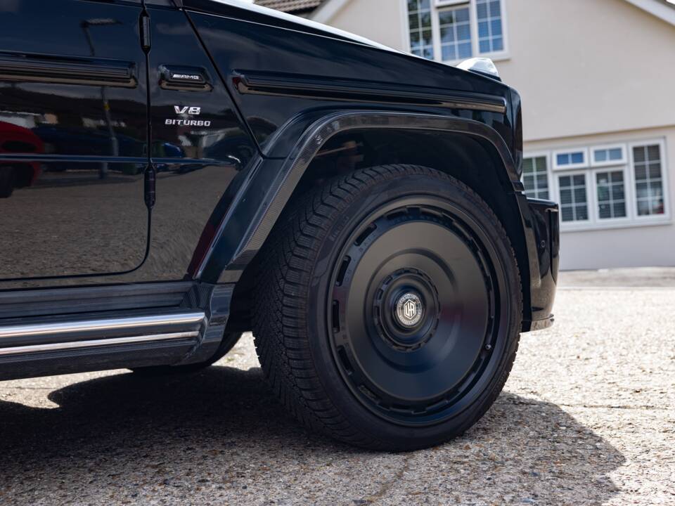 Image 12/50 of Mercedes-Benz G 63 AMG (LWB) (2020)