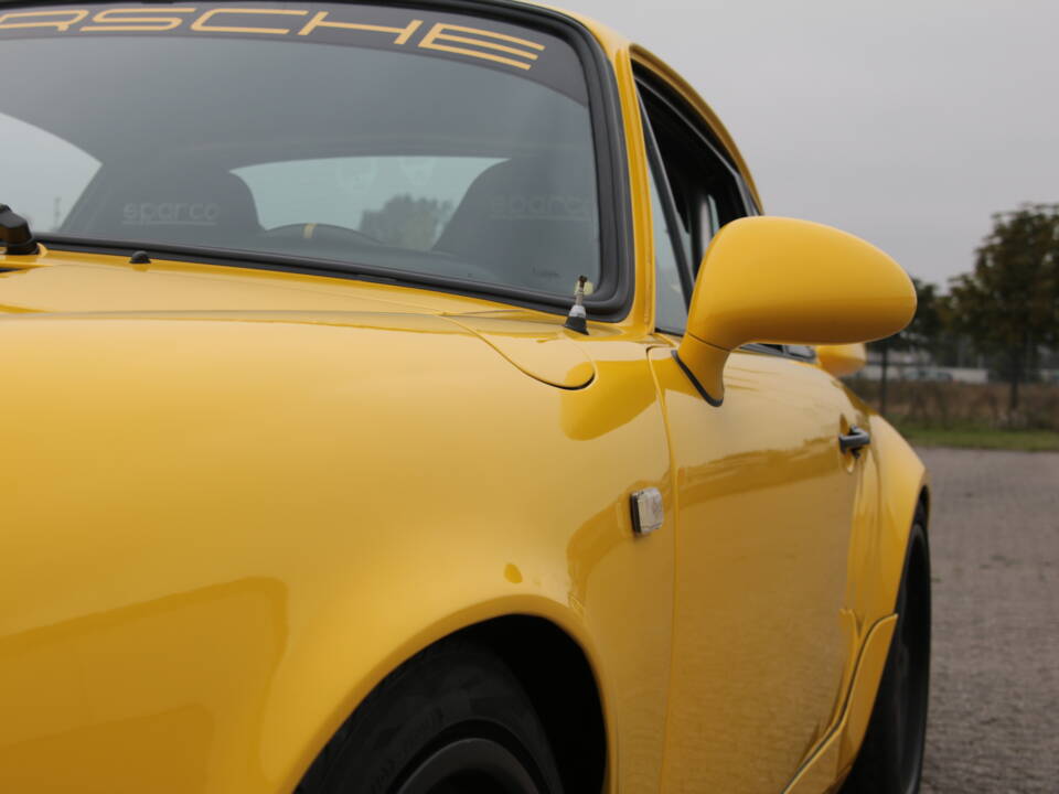 Image 20/99 of Porsche 911 2.7 (1976)