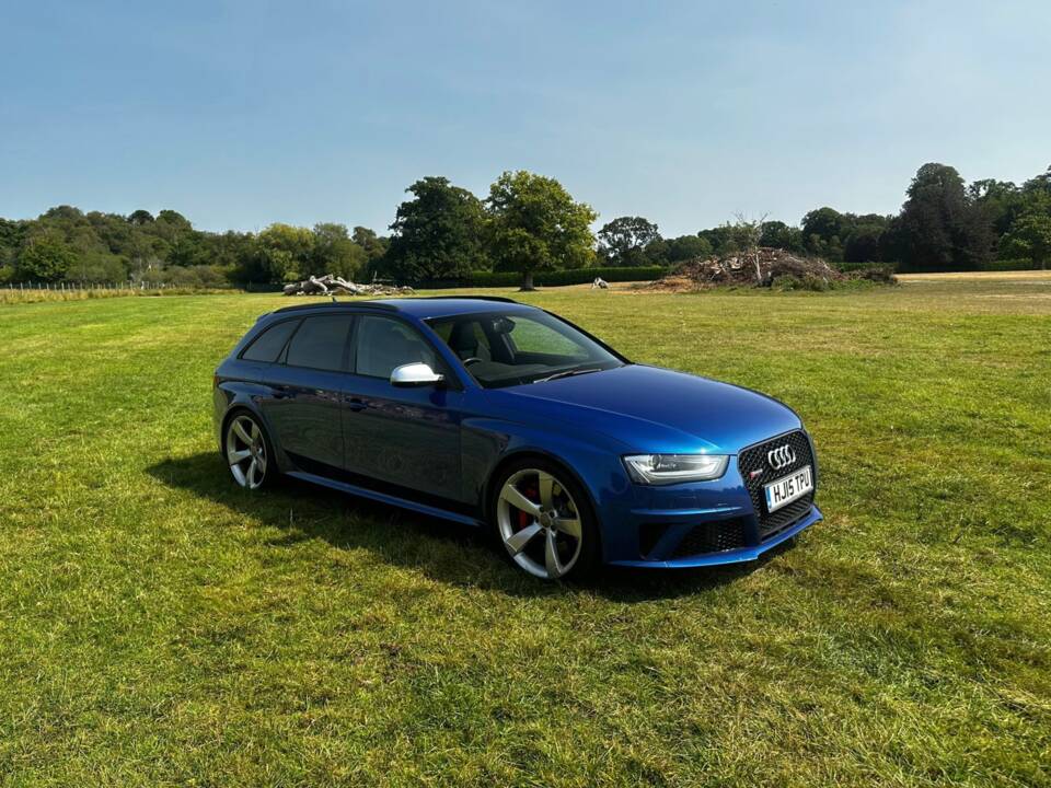 Imagen 11/40 de Audi RS4 Avant (2014)