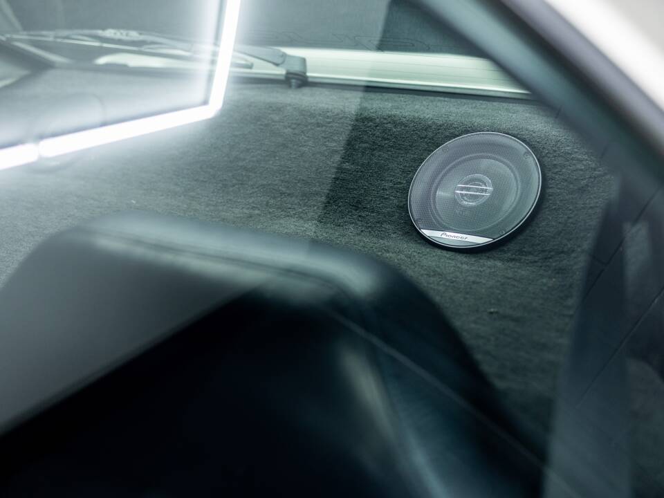 Image 34/46 of Audi 200 Avant quattro - 2.1 Turbo (1985)