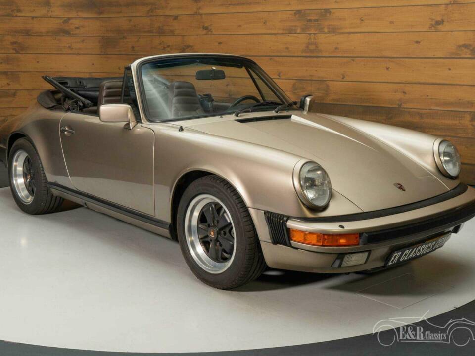 Afbeelding 4/19 van Porsche 911 Carrera 3.2 (1984)