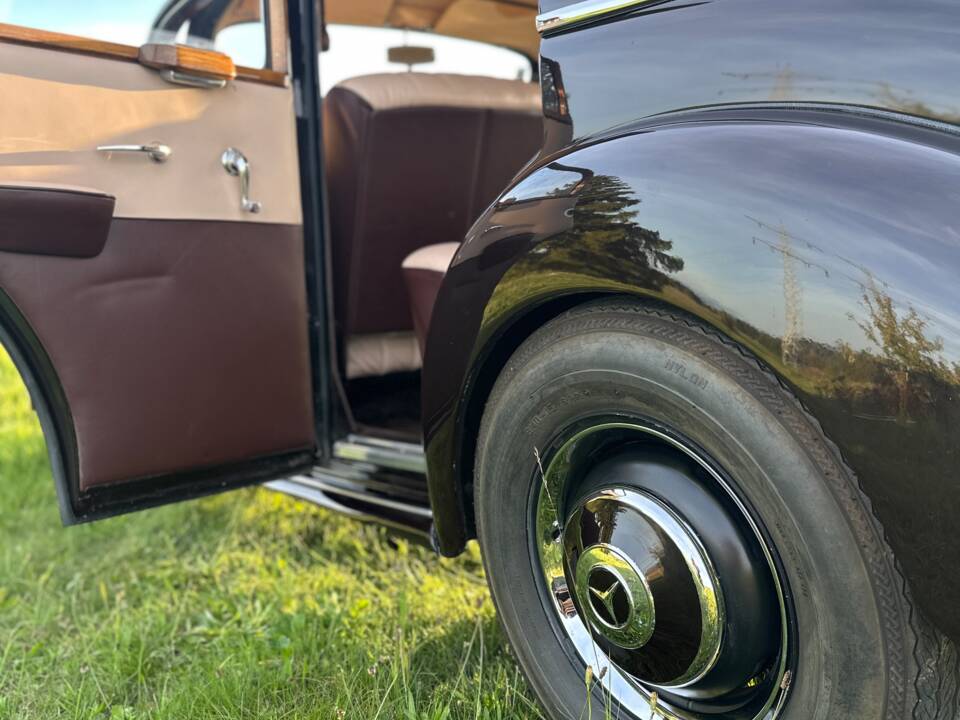 Image 24/30 de Mercedes-Benz 220 (1952)