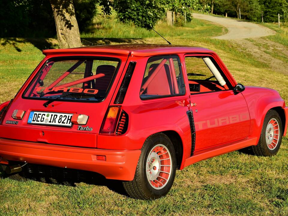 Bild 4/9 von Renault R 5 Turbo 1 (1982)