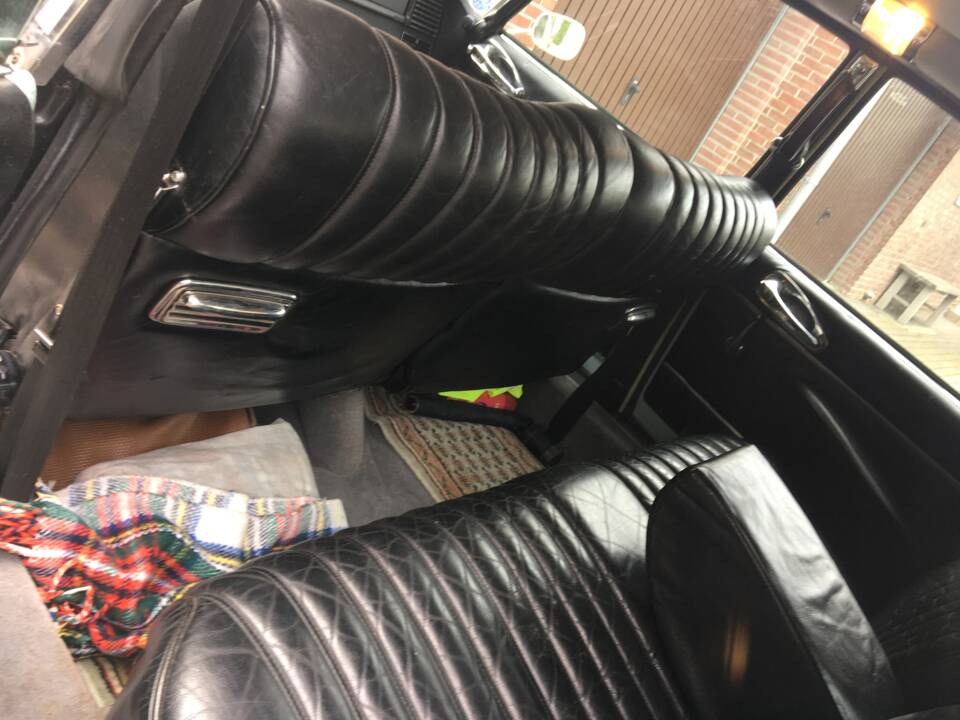 Bild 42/80 von Citroën DS 21 Pallas (1973)