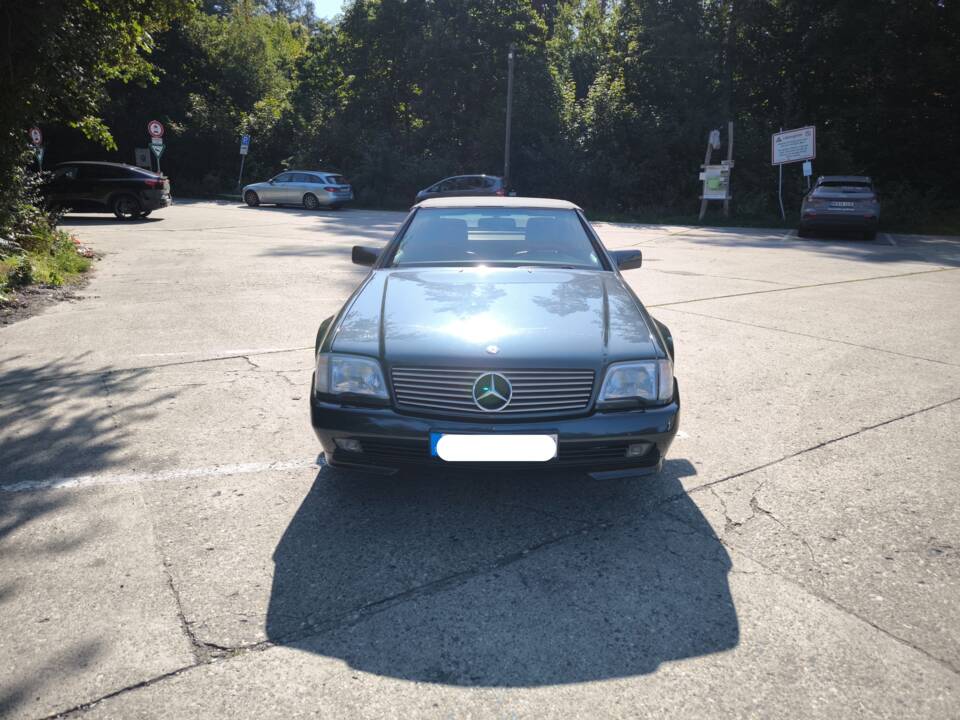 Image 12/38 of Mercedes-Benz SL 320 (1994)
