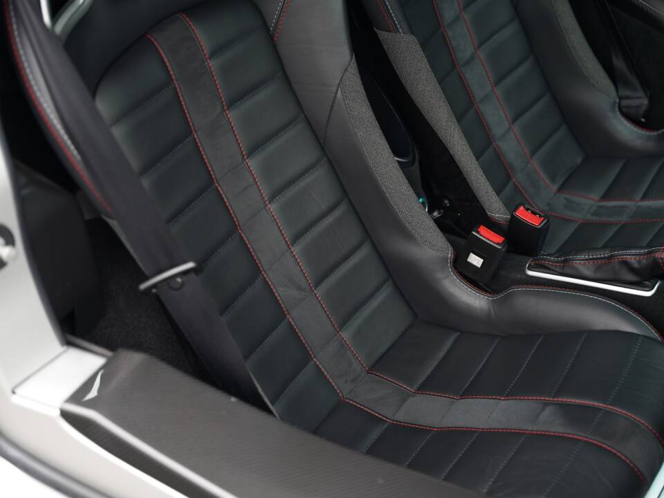 Image 13/50 of Lotus Elise Sport 240 &quot;Final Edition&quot; (2022)