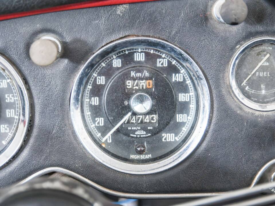 Image 18/50 of MG MGA 1600 (1900)