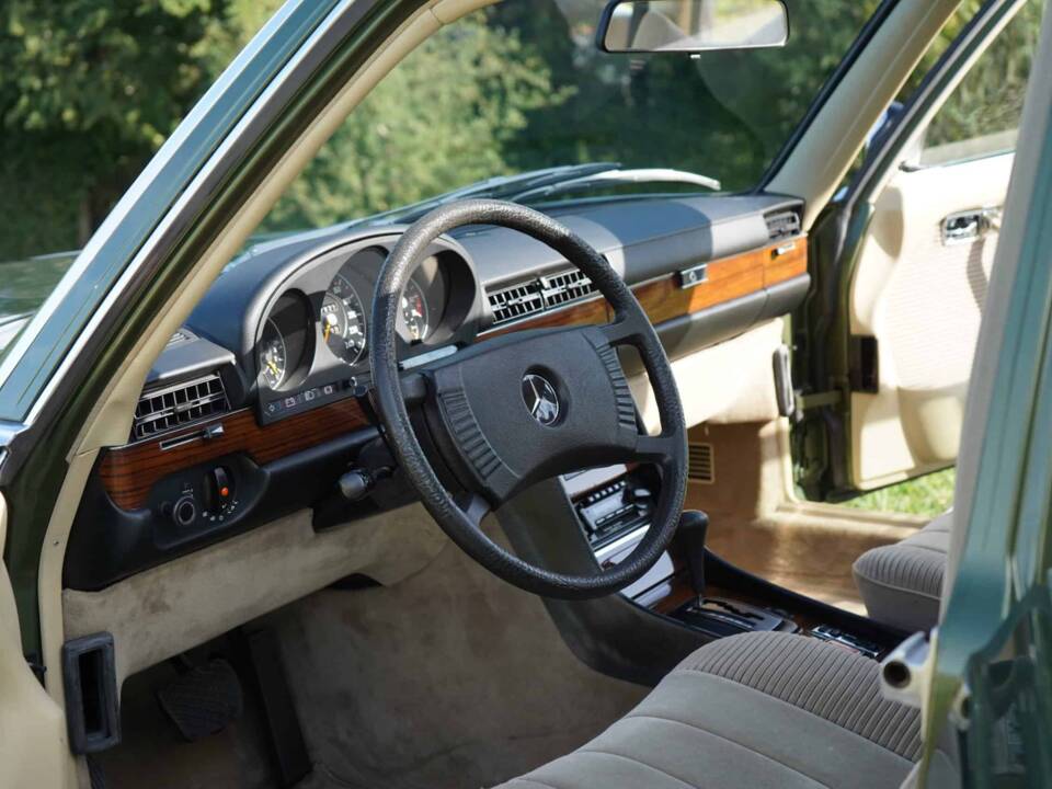 Afbeelding 24/28 van Mercedes-Benz 450 SEL (1979)