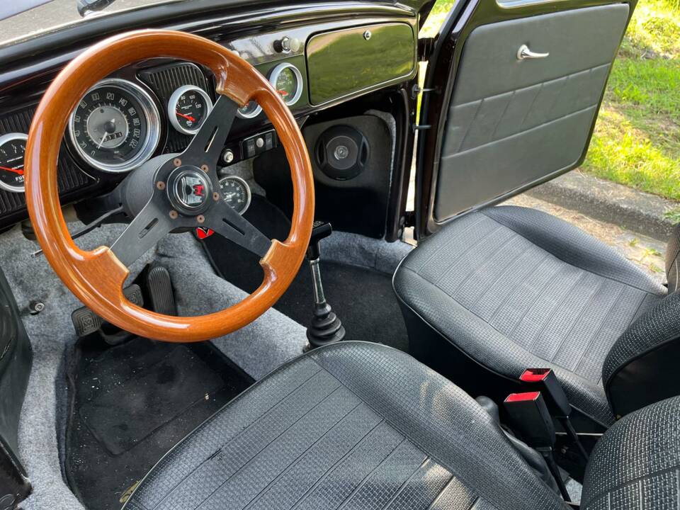 Image 6/10 of Volkswagen Beetle 1200 (1973)