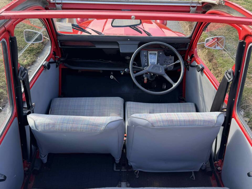 Bild 7/12 von Citroën 2 CV 6 (1990)