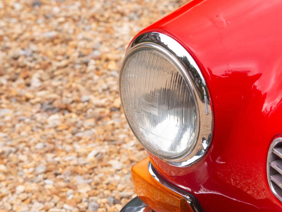 Bild 30/50 von Volkswagen Karmann Ghia 1600 (1972)