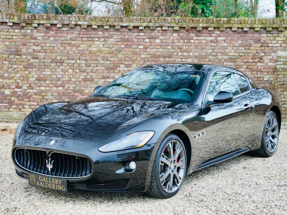 Imagen 13/50 de Maserati GranTurismo S (2010)