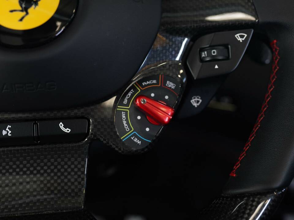 Imagen 33/50 de Ferrari Portofino M (2022)