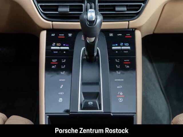 Obraz 25/33 pojazdu Porsche Macan S (2023)