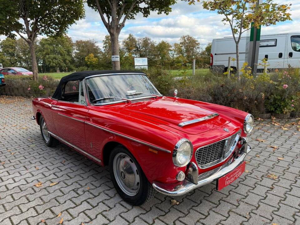 Image 29/34 of FIAT 1500 S (1961)
