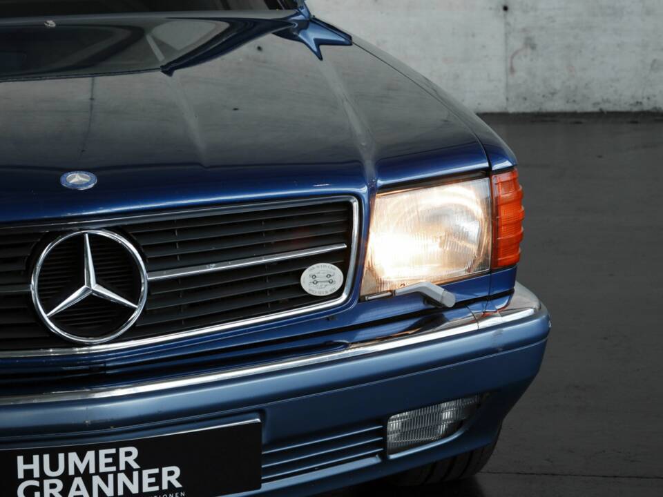 Image 8/39 of Mercedes-Benz 560 SEC (1990)