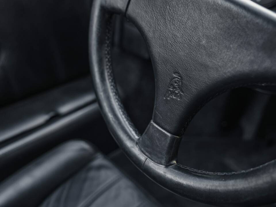 Imagen 32/51 de Lamborghini Countach 25th Anniversary (1990)
